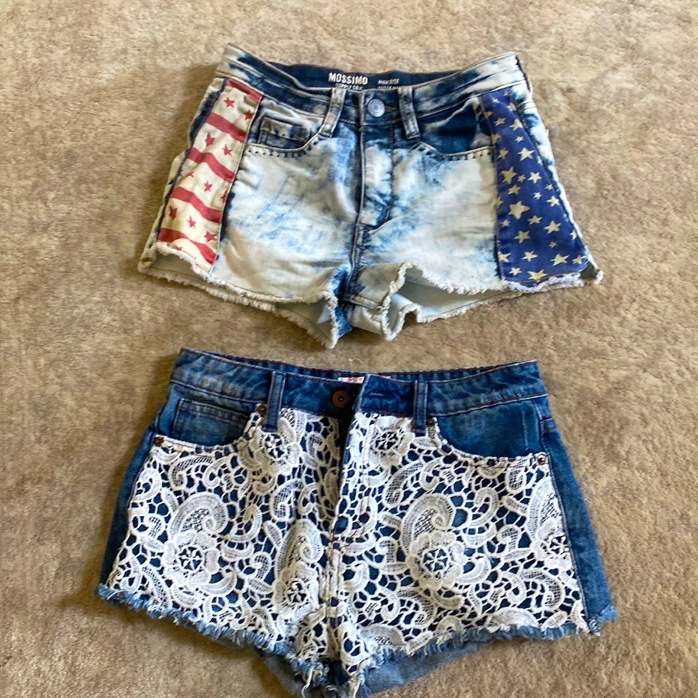 High rise shorts bundle size 26 and 5. Both same size. Mission and forever 21